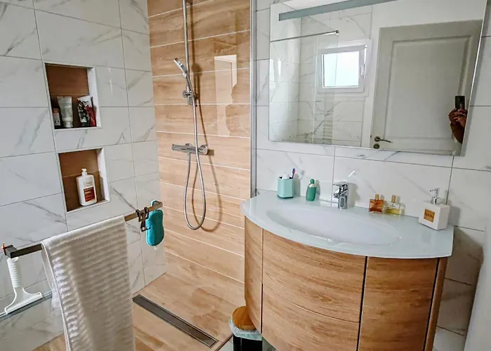 Sanouva ホームステイ *